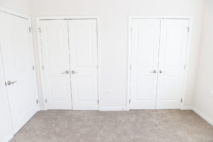 closet space shared apartments beechtree