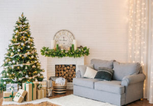 apartment-decorating-christmas-beechtree-apartments